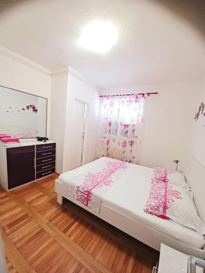 Apartment Eva Makarská Exteriér fotografie